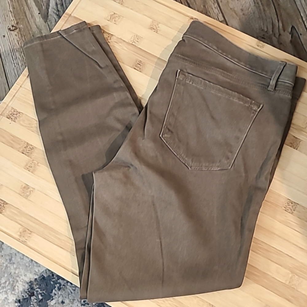 Loft Olive Green 5 pocket pants - Picture 4 of 6
